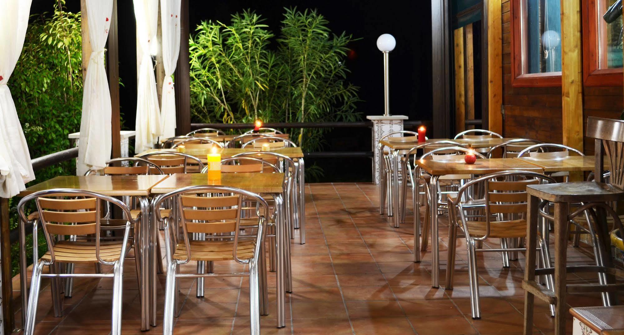 Apartamentos Paraje San Gines Andujar Bagian luar foto